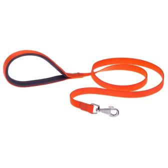 Guinzaglio in Naylon per cane, resistente con un' impugnatura confortevole ed imbottita per rendere le vostre passeggiate in tutta sicurezza e tranquillità. Disponibile in vari colori.
