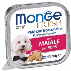 Delizioso paté con un cuore di prelibati bocconcini all'interno. Alimento completo per cani.  Senza coloranti, conservanti e con un basso tenore di zuccheri, è ideale per cani di piccola taglia e come premio per i cani più grandi. Agnello, Anatra, Maiale, Salmone, Manzo, Pollo, Verdure, Tacchino, Merluzzo, Tonno,