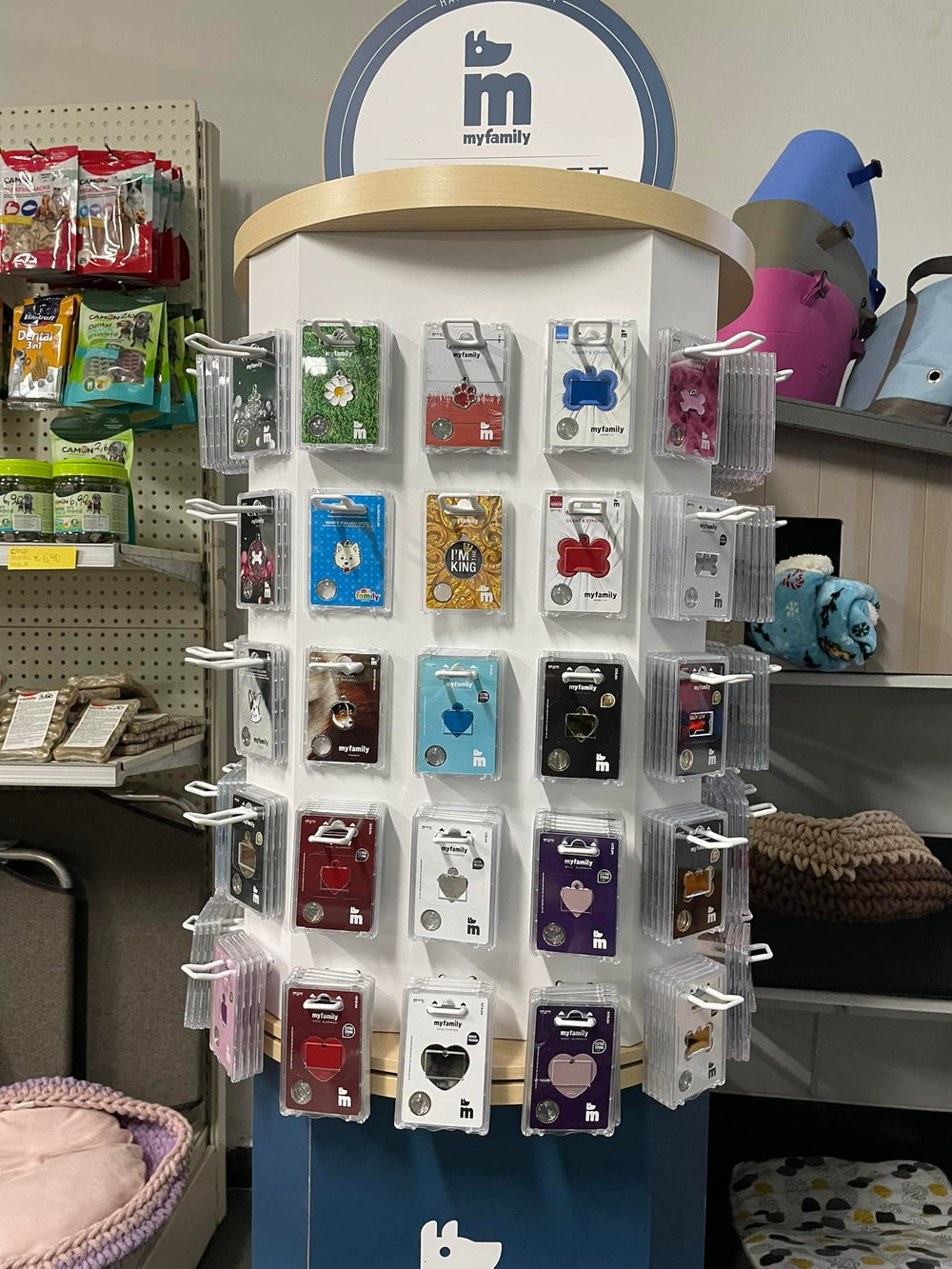 Realizza la tua medaglietta con unici formati Colorati, con la più ampia scelta al Mondo. Le Medagliette MyFamily sono il frutto dell'antica tradizione orafa di Valenza.